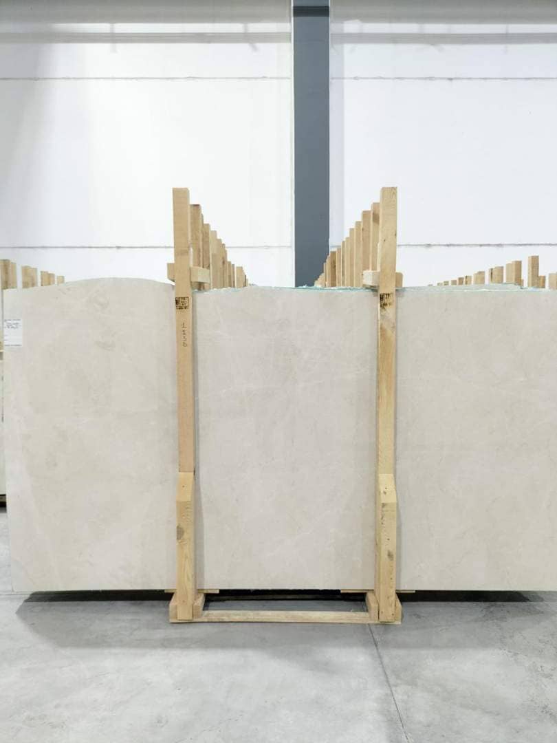 GLORY BEİGE Polished marble slab