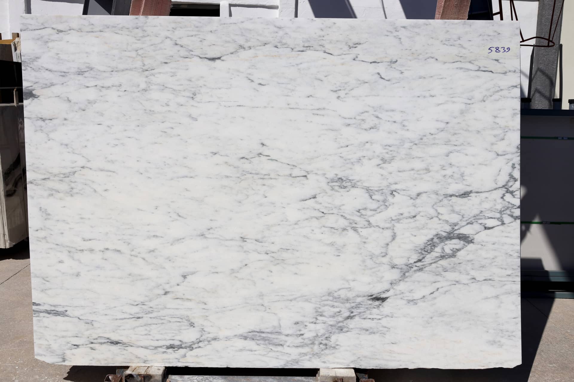 Carrara polished marble slab