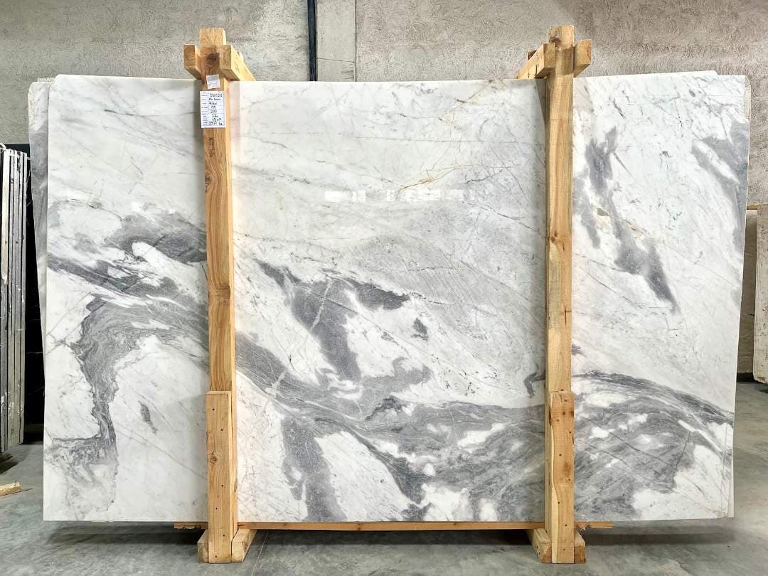 Ala Carrara - Photo 1