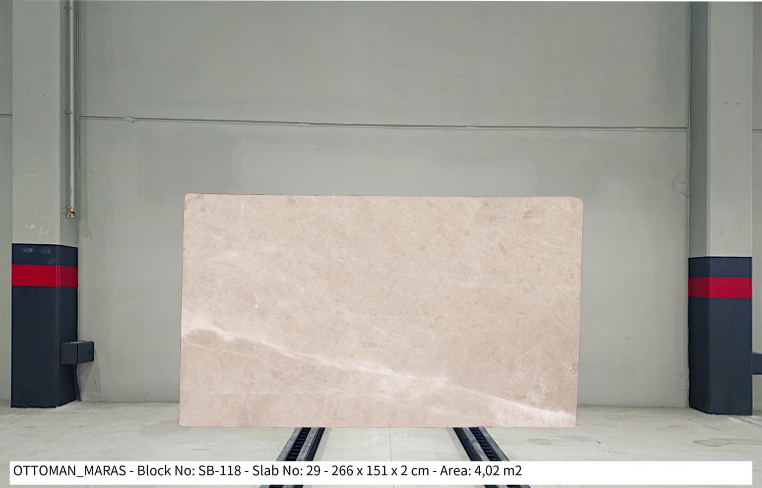 OTTOMAN MARAŞ Polished marble slab