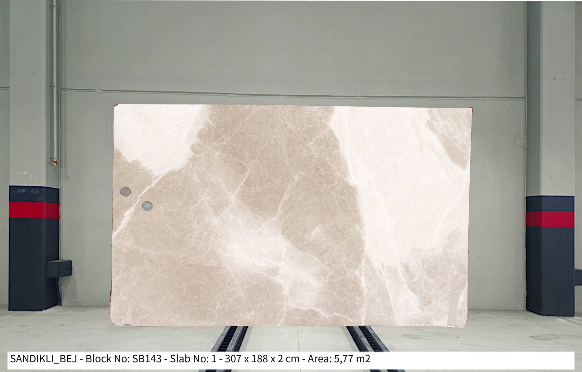 SANDIKLI BEJ Polished marble slab in Beige