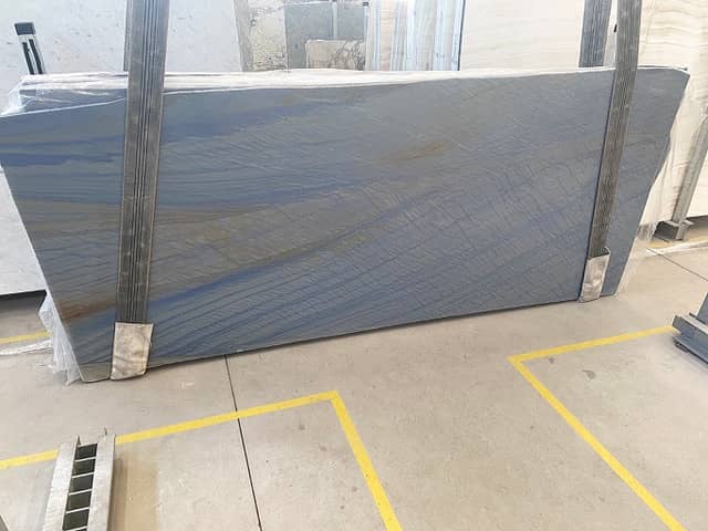 AZUCAL MACAUBAS quartzite slab