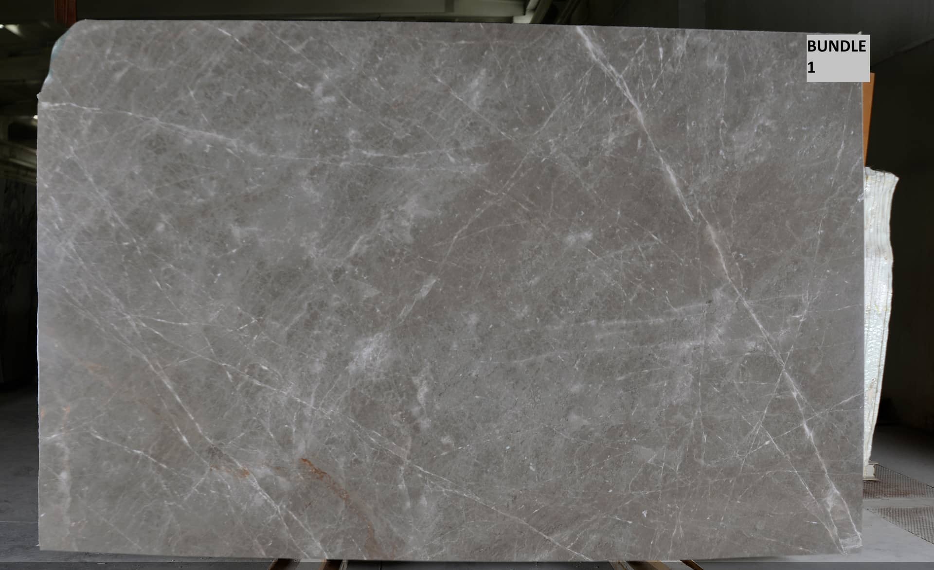 KANSAS GREY 1063 Polished marble slab