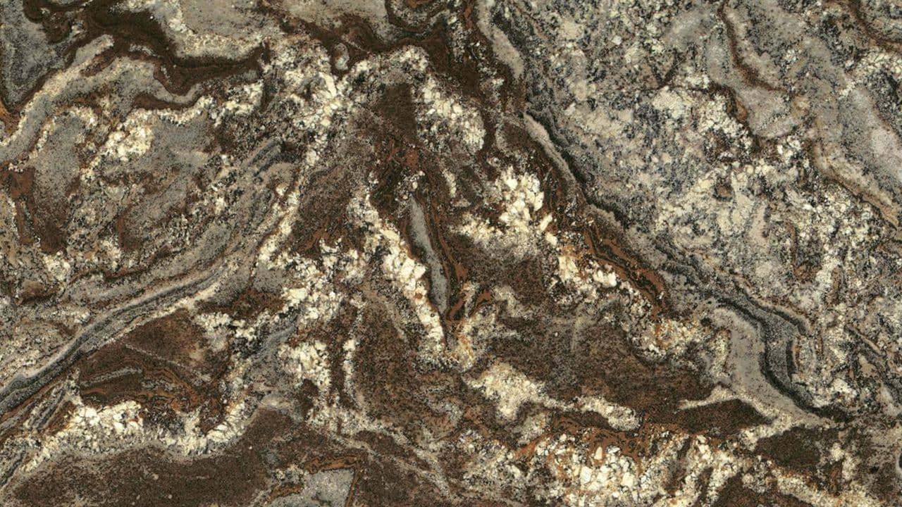 AMARONE - Photo 1