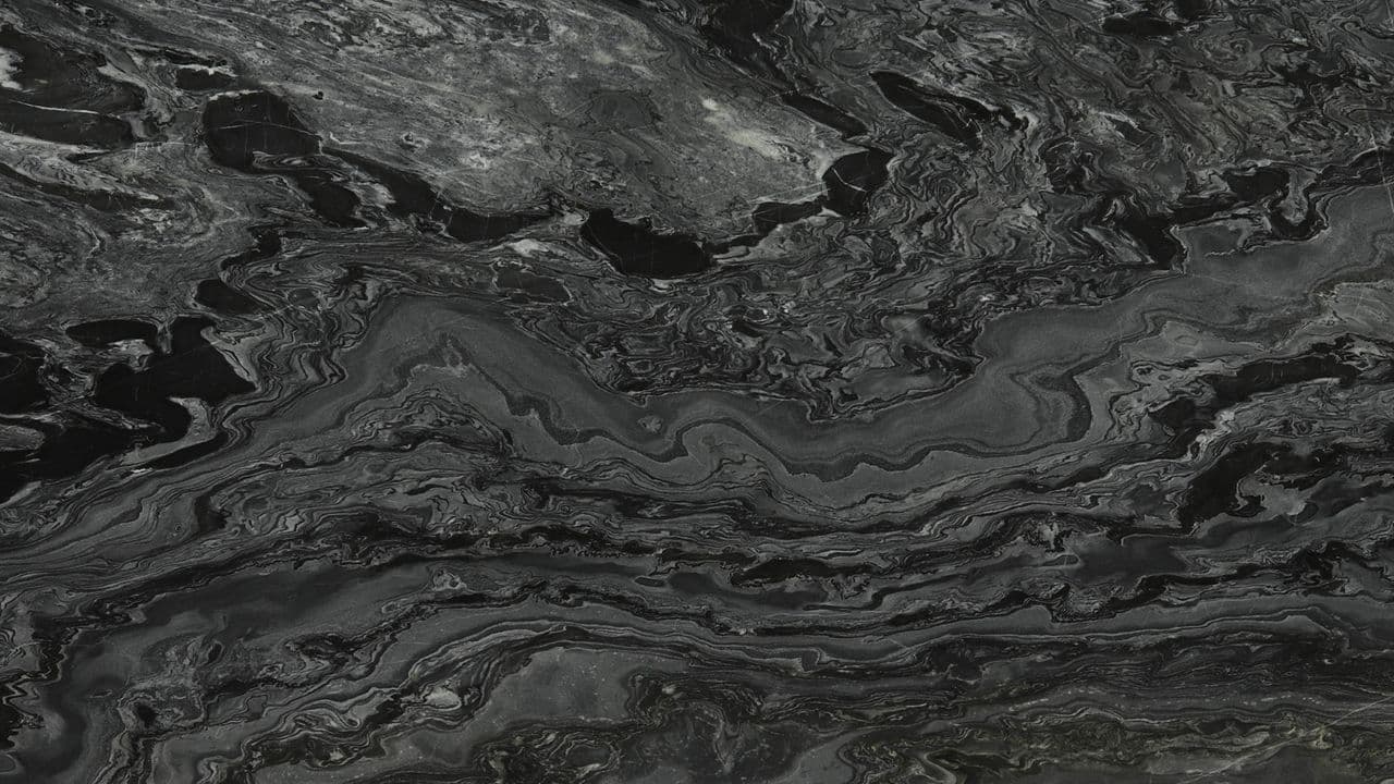 BLACK TEMPEST - Photo 1