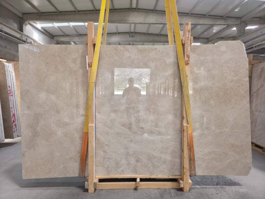 Glamor Bej polished polished marble slab